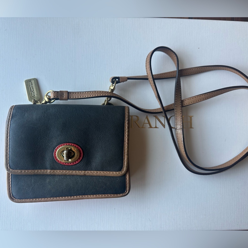 Vintage Coach two tone in navy and orange crossbody bag